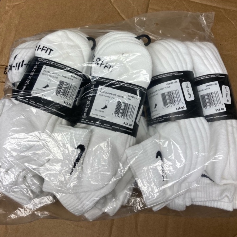 18 Pairs Of Nike Socks